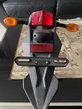 LAMPU BELAKANG D-Tracker