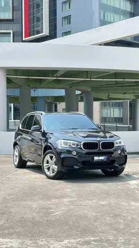 LOW ODO15rb BMW X5 M Sport 2015