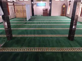 Karpet Masjid Tebal & Nyaman – Harga Langsung dari Gudang!