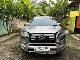 Xpander Cross Premium 2023 ISTIMEWA