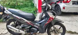 Honda Supra X Helm in