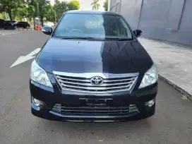 Toyota Innnova G lurury at 2011