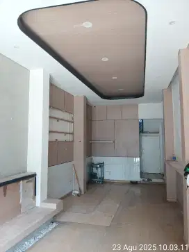 Disewakan Rumah Toko 3 Lantai