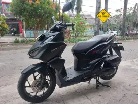 (DP 500)‼️ Honda Vario 160 CBS Hitam Mulus 2023 Cash / Kredit