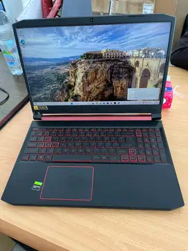 Acer Nitro AN515 core i9 gen 9 ram 8gb ssd 512gb Gtx 1650 4gb 15.6”
