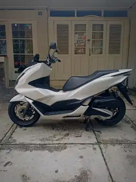 PCX 160,Low KM,istimewa,Siap TT