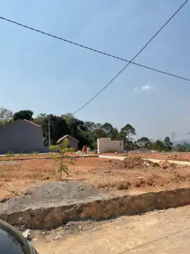 Tanah shm ready siap bangun jalan lebar view pegunungan  jawa Tengah