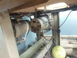 Mesin jahit Obras dan Overdeck 2, jual murah