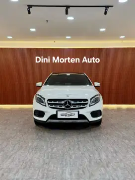 KM 39rb Mercy Amg Line 1.6 At  GLA200 2017 Bensin