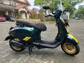 Vespa Sprint Racing Sixties