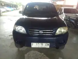 Daihatsu Taruna CX 2000