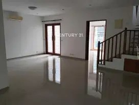 Disewakan Rumah Di Pondok Indah Jakarta Selatan