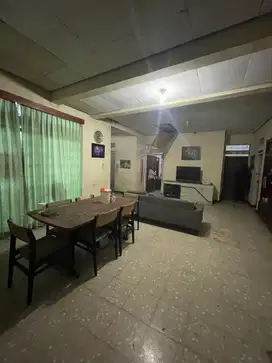 Rumah hitung tanah belakang griya Arcamanik Antapani Sukamiskin