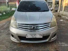 Nissan Grand Livina 1.5XV / AT 2013