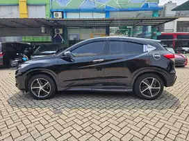 HONDA HRV PRESTIGE 1.8 2019