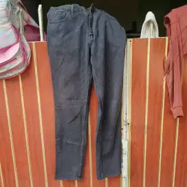 Celana Jeans Reguler