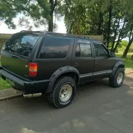 Opel Blazer 1996 Bensin