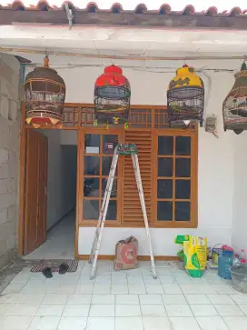 Dikontrakkan kontrakan, ada kamar didalam