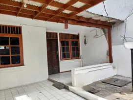 DIJUAL RUMAH STANDARD RAPIH SIAP HUNI DIBELAKANG MKG, GADING!