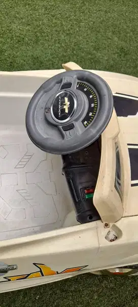 Mobil aki anak bekas pakai (dg defect)