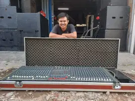 Mixer Soundcraft Spirit Monitor 32 Channel ORIGINAL