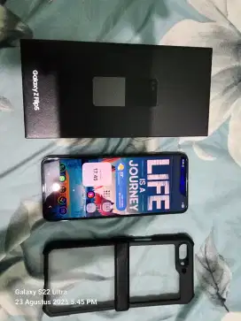 Samsung z flip 5 256 gb gray