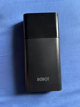 ROBOT Powerbank 20000 mAh 15W 3 Port Output