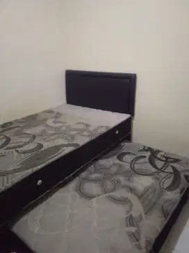 Kasur sorong Central Springbed DELUXE