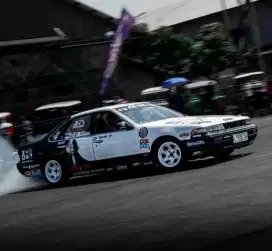Nissan cefiro 1992 siap drifting