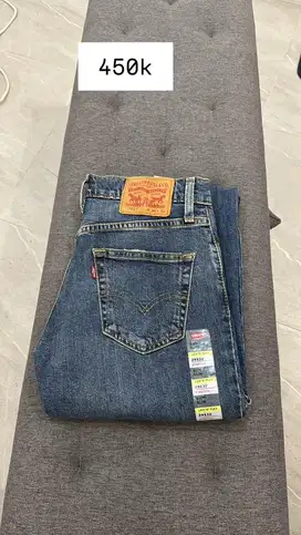 7| Levis 511 Slim Size 29 Ori