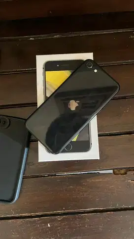 iphone se 2 2020 128gb inter