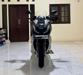 Honda ADV 150 CBS ISS Keyless MULUSSS Pajak Hidup Panjang