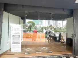 Kaca Tempered 12mm + Pintu & Aksesoris, Kondisi Bekas Ruko, Siap Kirim