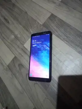 Samsung a8+ 4/64