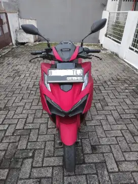 Dijual Vario 160 CBS 2022 Pajak hidup Panjang mesin Aman body mulus