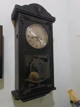 Jam bandul JUNGHAN lobang 3 , senar 8