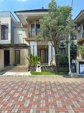 Oper kontrak rumah mewah di vasana jakal km 7