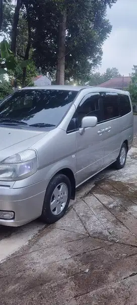 Nissan Serena 2006 Bensin