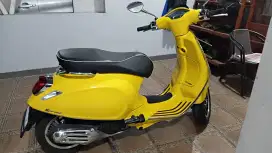 Vespa sprint 2023