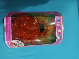 Boneka aneka macam