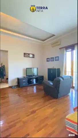 (FAST SALE) RUMAH RATNASASIH , BANDUNG, VIEW DANAU ,LOKASI STRATEGIS