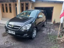 Toyota Kijang Innova 2007 Bensin