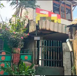 Murah Rumah Strategis Jl. Pagarsih Akses Gang