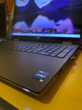Laptop Dell precision 7680