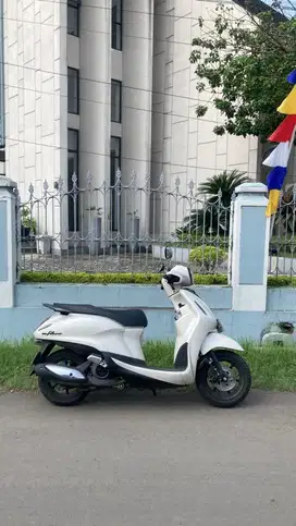 Yamaha Grand Filano