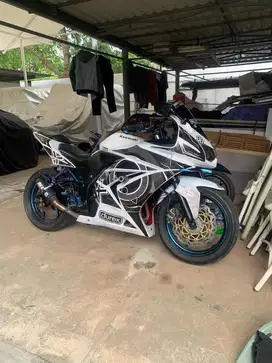 BU Ninja 250 cc 2010 Lengkap