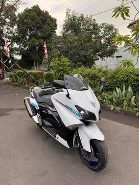 Yamaha tmax 2013/2014 istimewa siap pake