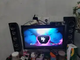 TV Polytron 24 inch + Set Box Matrix