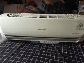 Dijual AC Sharp 3/4 pk