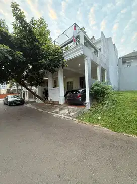 Dijual rumah cantik di citra grand ada mini golfnya siap hunj